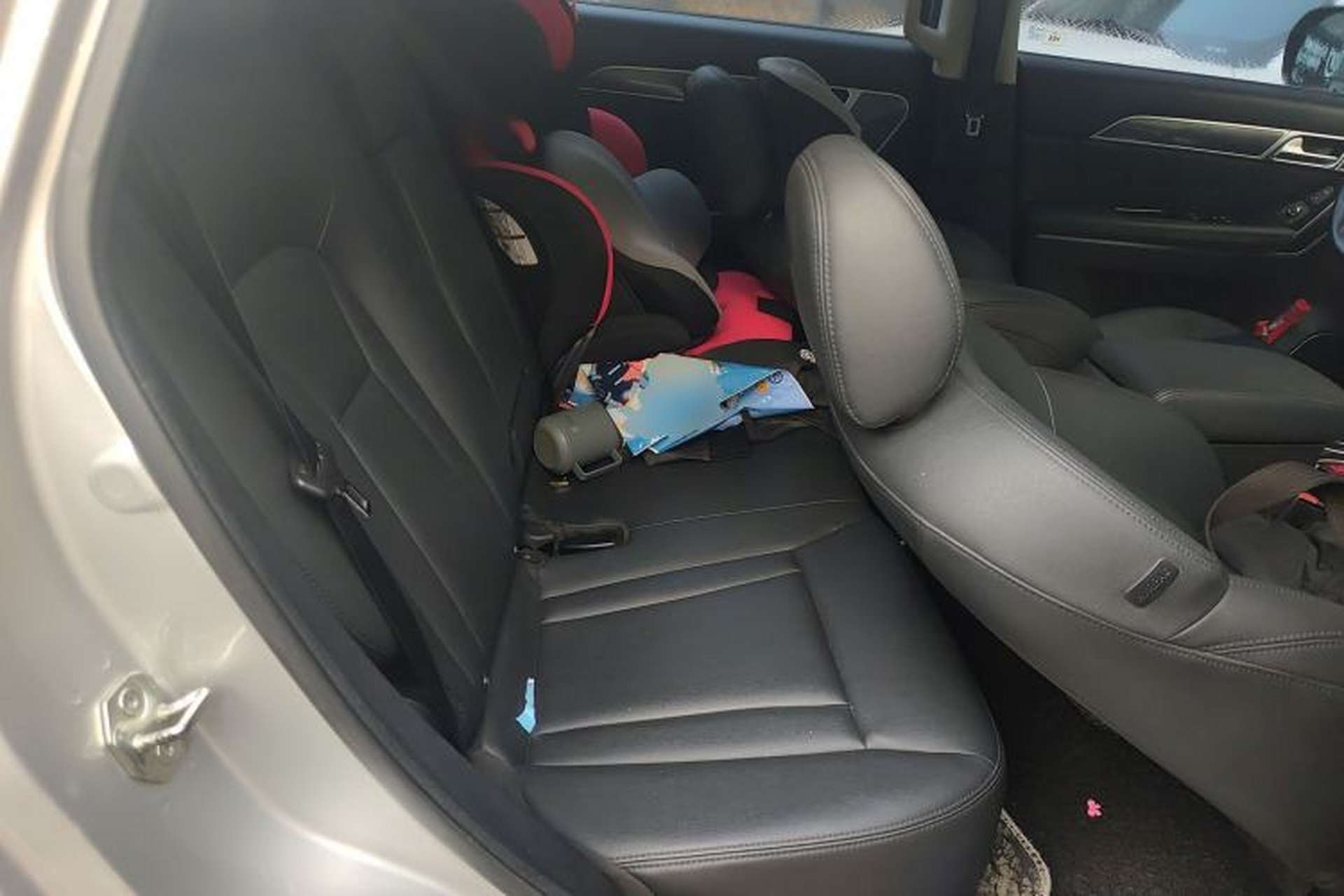 Used Haval H6 Coupe 2016 Blue Label 1.5T Automatic Two-Wheel Drive Elite Model Left Rear Seat