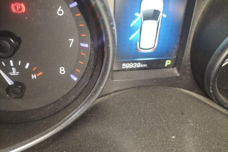 Used Haval H6 Coupe 2016 Blue Label 1.5T Automatic Two-Wheel Drive Elite Model Odometer Close Up