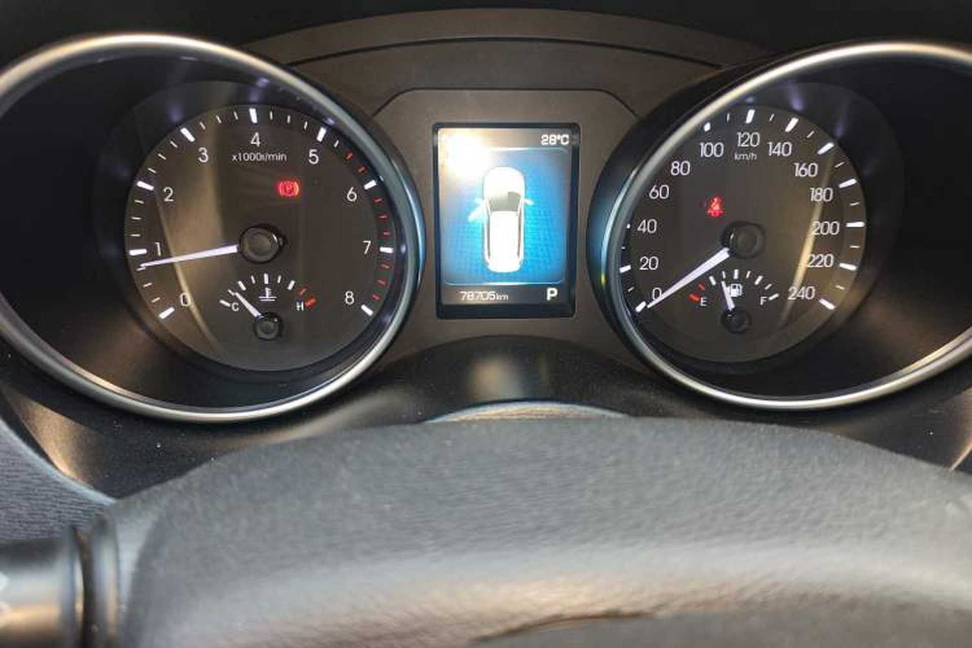 Used Haval H6 Coupe 2016 Blue Label 1.5T Automatic Two-Wheel Drive Elite Model Odometer Close Up
