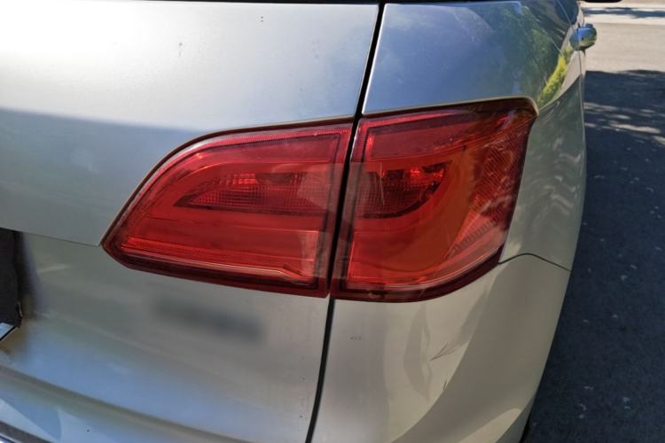 Used Haval H6 Coupe 2016 Blue Label 1.5T Automatic Two-Wheel Drive Urban Model Right Rear Taillight