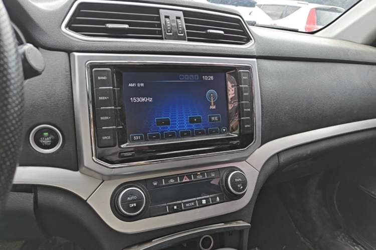 Used Haval H6 Coupe 2016 Blue Label 1.5T Automatic Two-Wheel Drive Urban Model Audio And AC Panel