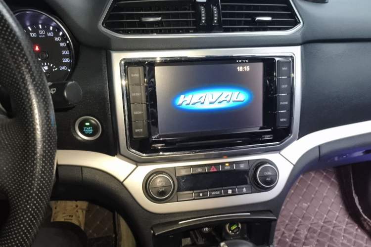 Used Haval H6 Coupe 2016 Blue Label 1.5T Automatic Two-Wheel Drive Elite Model Audio And AC Panel