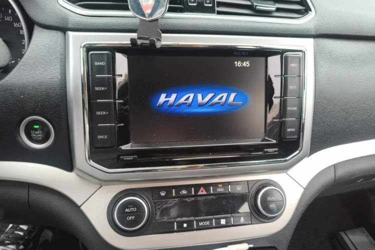 Used Haval H6 Coupe 2016 Blue Label 1.5T Automatic Two-Wheel Drive Urban Model Audio And AC Panel