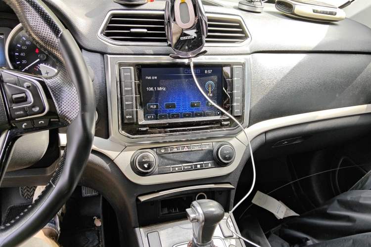 Used Haval H6 Coupe 2016 Blue Label 1.5T Automatic Two-Wheel Drive Urban Model Audio And AC Panel
