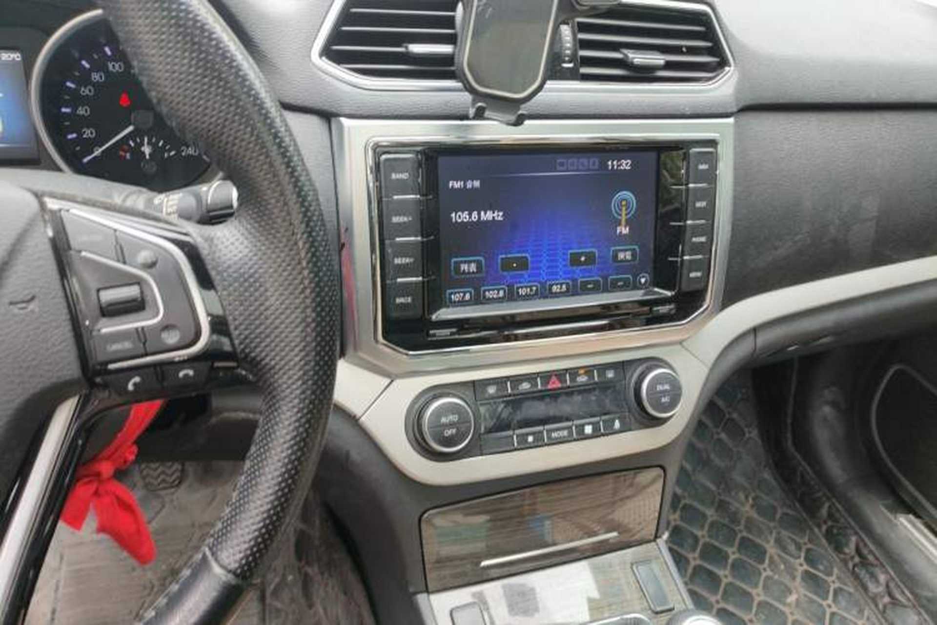 Used Haval H6 Coupe 2016 Blue Label 1.5T Manual Two-Wheel Drive Urban Model Audio And AC Panel
