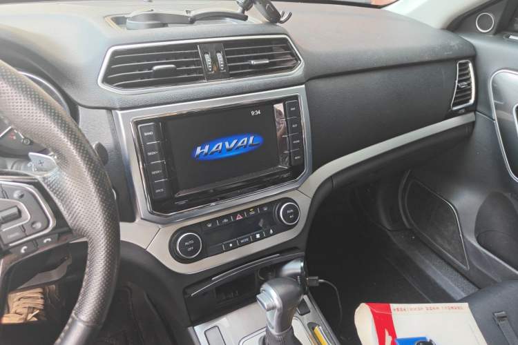 Used Haval H6 Coupe 2016 Blue Label 1.5T Automatic Two-Wheel Drive Elite Model Audio And AC Panel