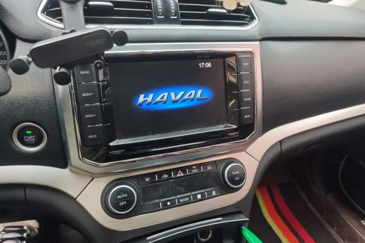 Used Haval H6 Coupe 2016 Blue Label 1.5T Automatic Two-Wheel Drive Urban Model Audio And AC Panel
