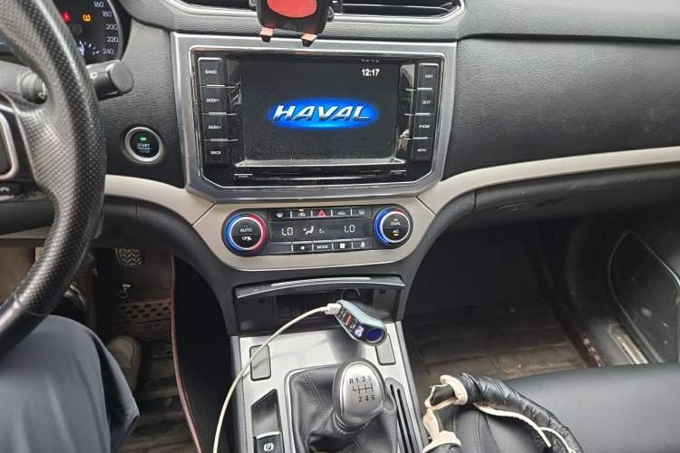 Used Haval H6 Coupe 2016 Blue Label 1.5T Manual Two-Wheel Drive Urban Model Audio And AC Panel