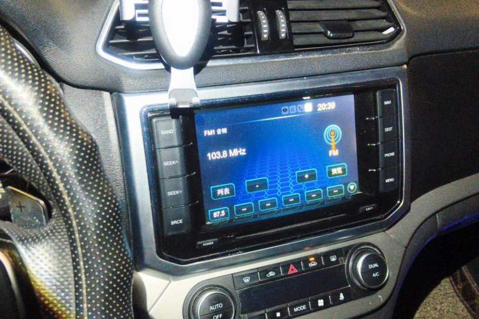 Used Haval H6 Coupe 2016 Blue Label 1.5T Automatic Two-Wheel Drive Elite Model Audio And AC Panel
