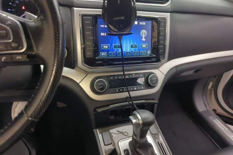 Used Haval H6 Coupe 2016 Blue Label 1.5T Automatic Two-Wheel Drive Urban Model Audio And AC Panel