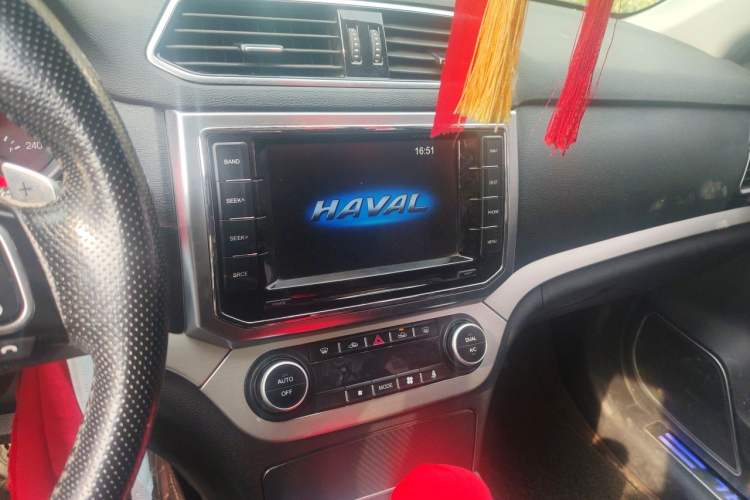 Used Haval H6 Coupe 2016 Blue Label 1.5T Automatic Two-Wheel Drive Elite Model Audio And AC Panel