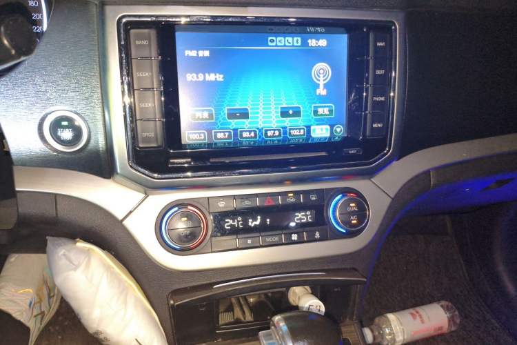 Used Haval H6 Coupe 2016 Blue Label 1.5T Automatic Two-Wheel Drive Elite Model Audio And AC Panel
