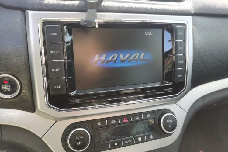 Used Haval H6 Coupe 2016 Blue Label 1.5T Automatic Two-Wheel Drive Elite Model Audio And AC Panel