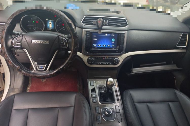 Used Haval H6 Coupe 2016 Blue Label 1.5T Manual Two-Wheel Drive Urban Model Center Console