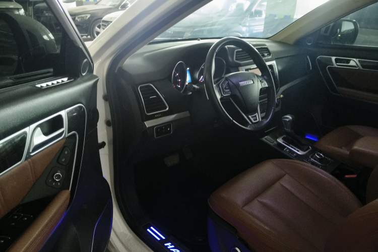 Used Haval H6 Coupe 2016 Blue Label 1.5T Automatic Two-Wheel Drive Elite Model Driver Seat