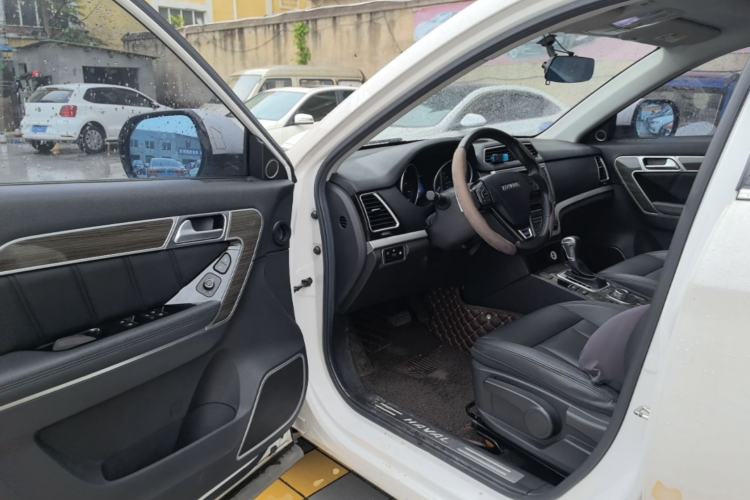 Used Haval H6 Coupe 2016 Blue Label 1.5T Automatic Two-Wheel Drive Urban Model Driver Seat