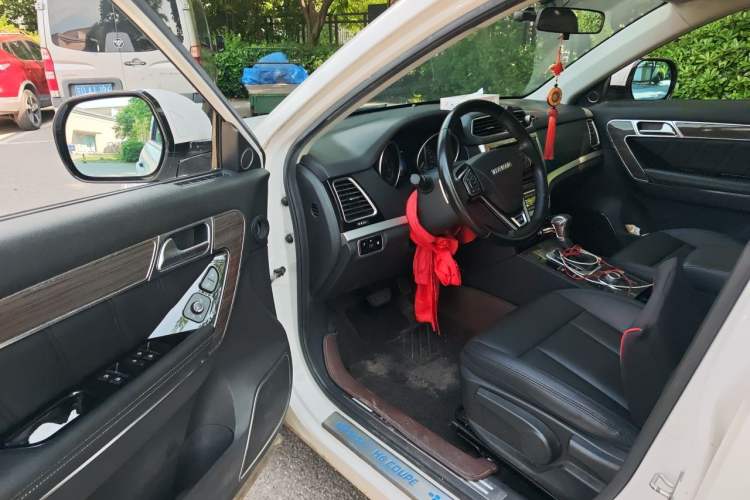 Used Haval H6 Coupe 2016 Blue Label 1.5T Automatic Two-Wheel Drive Urban Model Driver Seat