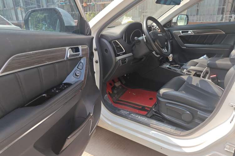 Used Haval H6 Coupe 2016 Blue Label 1.5T Automatic Two-Wheel Drive Urban Model Driver Seat