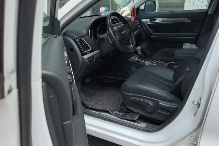 Used Haval H6 Coupe 2016 Blue Label 1.5T Automatic Two-Wheel Drive Urban Model Driver Seat
