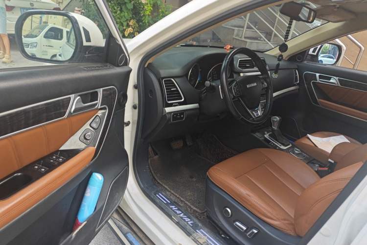 Used Haval H6 Coupe 2016 Blue Label 1.5T Automatic Two-Wheel Drive Elite Model Driver Seat