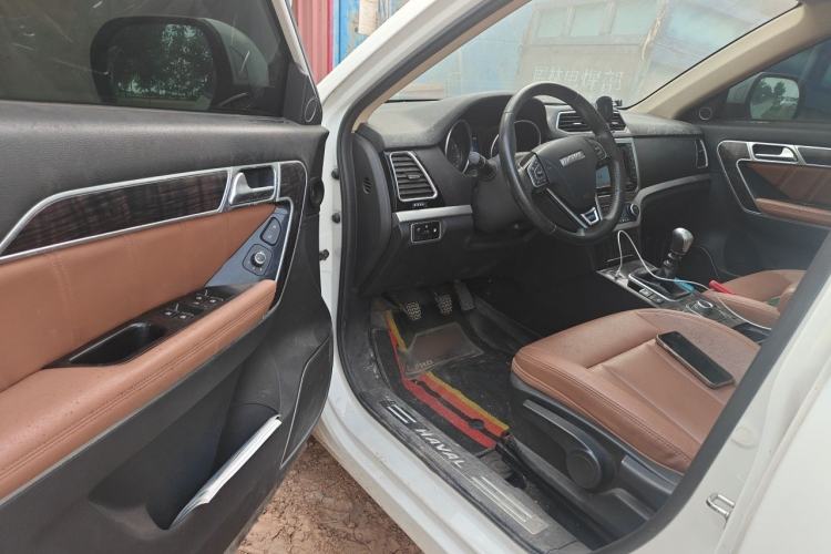 Used Haval H6 Coupe 2016 Blue Label 1.5T Manual Two-Wheel Drive Urban Model Driver Seat