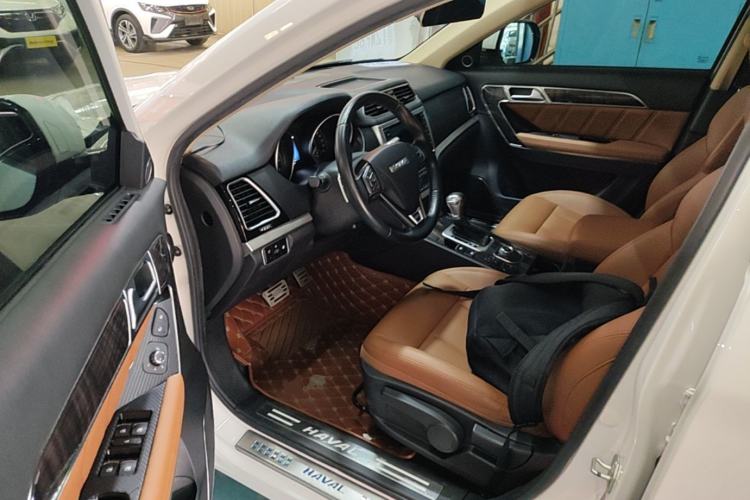 Used Haval H6 Coupe 2016 Blue Label 1.5T Automatic Two-Wheel Drive Urban Model Driver Seat
