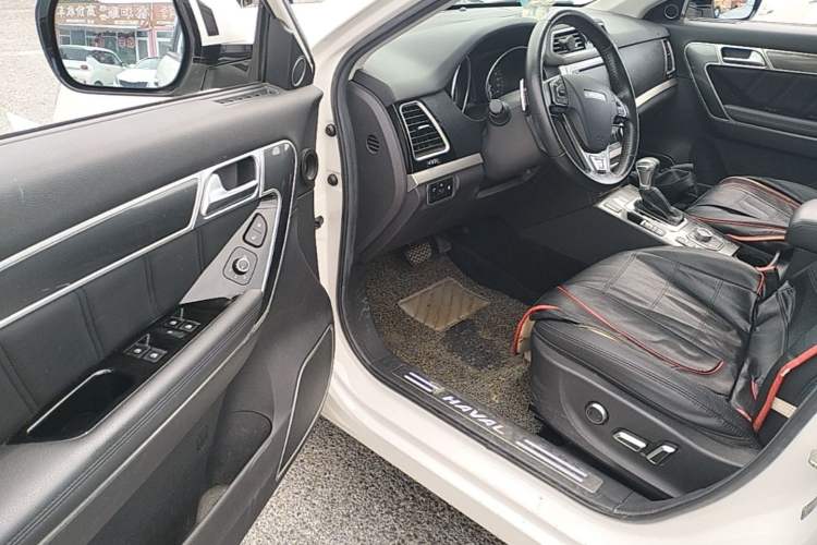 Used Haval H6 Coupe 2016 Blue Label 1.5T Automatic Two-Wheel Drive Elite Model Driver Seat