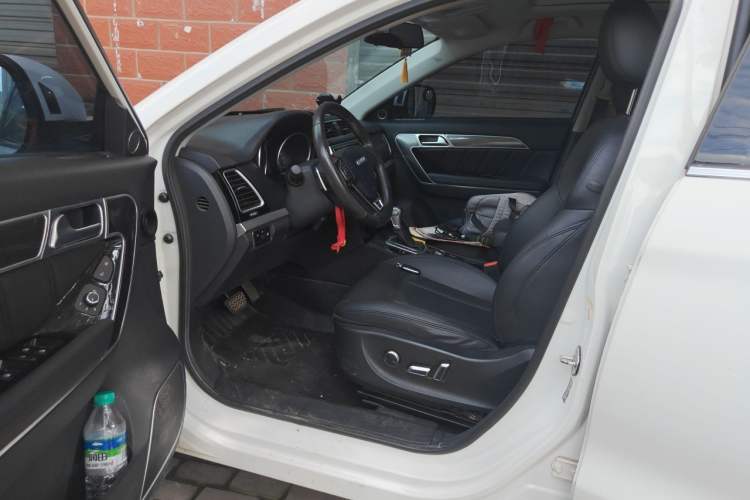 Used Haval H6 Coupe 2016 Blue Label 1.5T Automatic Two-Wheel Drive Elite Model Driver Seat