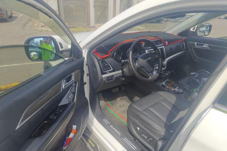 Used Haval H6 Coupe 2016 Blue Label 1.5T Automatic Two-Wheel Drive Elite Model Driver Seat