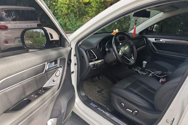 Used Haval H6 Coupe 2016 Blue Label 1.5T Automatic Two-Wheel Drive Elite Model Driver Seat