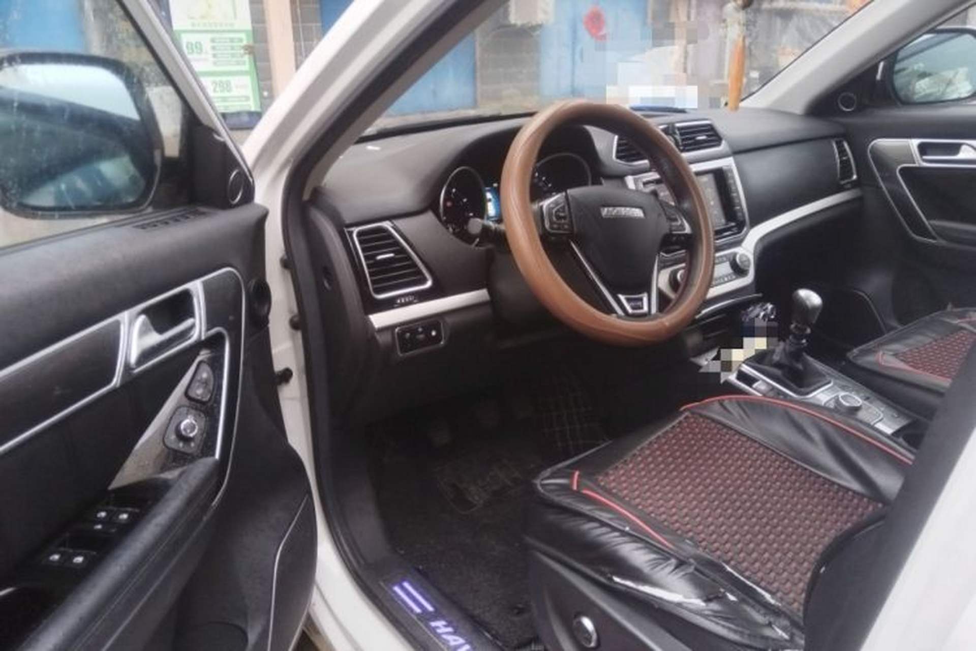 Used Haval H6 Coupe 2016 Blue Label 1.5T Manual Two-Wheel Drive Elite Model Driver Seat