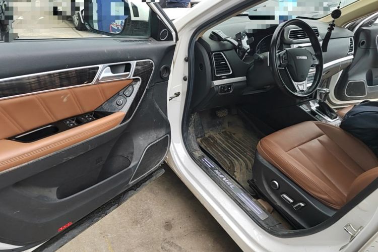 Used Haval H6 Coupe 2016 Blue Label 1.5T Automatic Two-Wheel Drive Elite Model Driver Seat