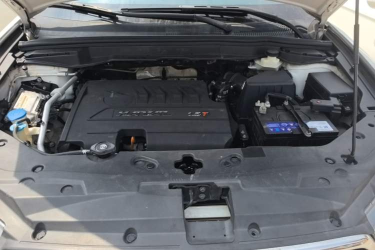Used Haval H6 Coupe 2016 Blue Label 1.5T Automatic Two-Wheel Drive Urban Model Engine Bay