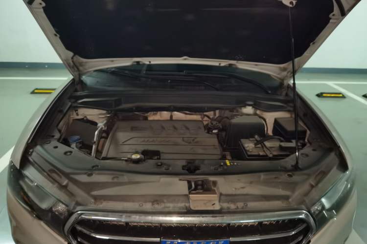 Used Haval H6 Coupe 2016 Blue Label 1.5T Automatic Two-Wheel Drive Urban Model Engine Bay