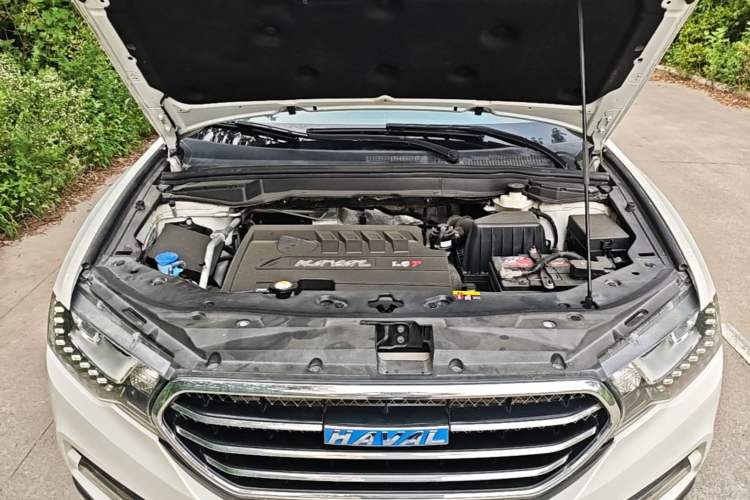 Used Haval H6 Coupe 2016 Blue Label 1.5T Automatic Two-Wheel Drive Urban Model Engine Bay