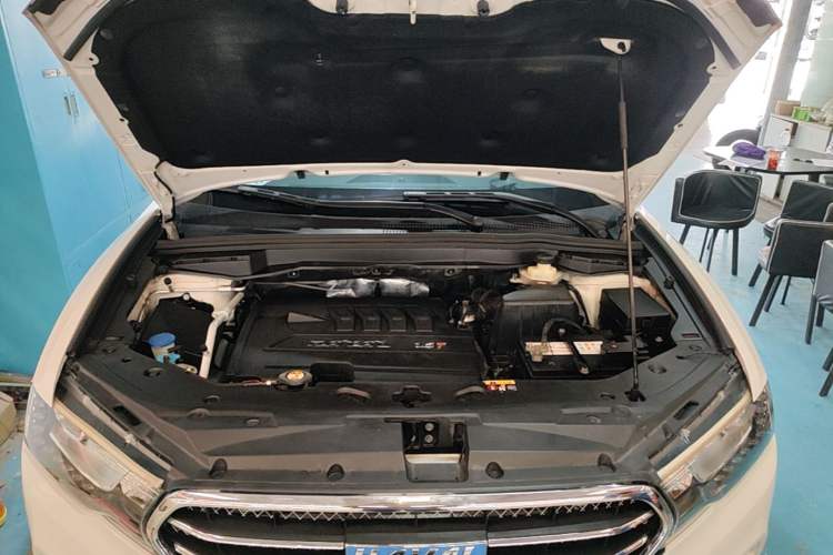 Used Haval H6 Coupe 2016 Blue Label 1.5T Automatic Two-Wheel Drive Urban Model Engine Bay
