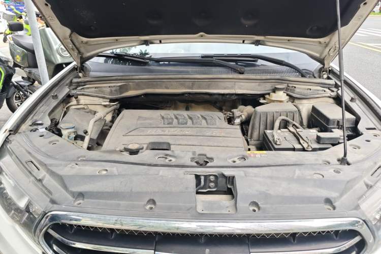 Used Haval H6 Coupe 2016 Blue Label 1.5T Automatic Two-Wheel Drive Urban Model Engine Bay