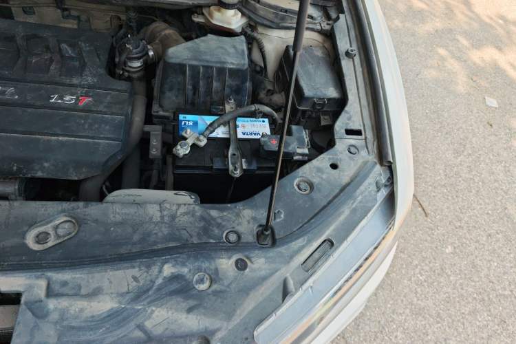 Used Haval H6 Coupe 2016 Blue Label 1.5T Automatic Two-Wheel Drive Urban Model Engine Bay Left