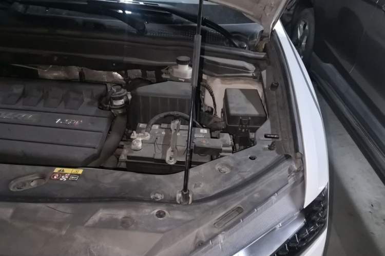 Used Haval H6 Coupe 2016 Blue Label 1.5T Automatic Two-Wheel Drive Urban Model Engine Bay Left