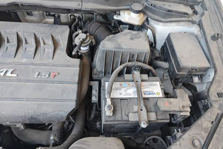 Used Haval H6 Coupe 2016 Blue Label 1.5T Automatic Two-Wheel Drive Elite Model Engine Bay Left
