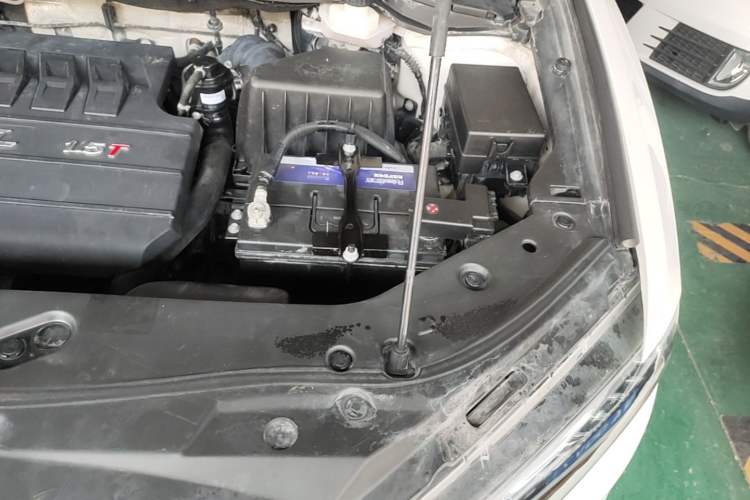 Used Haval H6 Coupe 2016 Blue Label 1.5T Automatic Two-Wheel Drive Elite Model Engine Bay Left