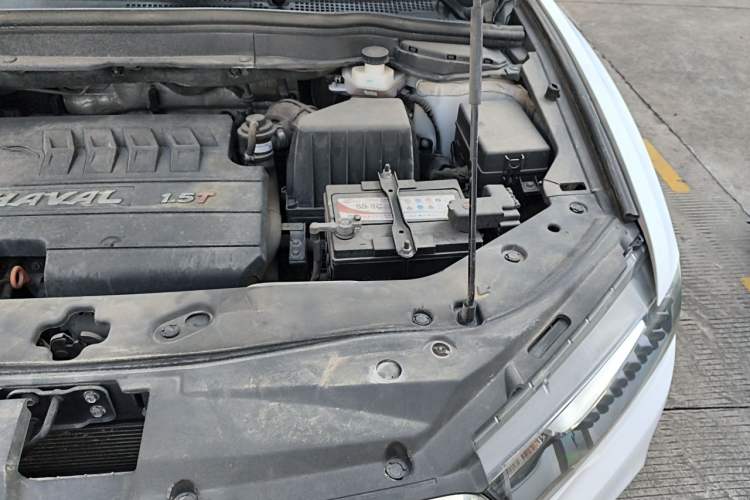 Used Haval H6 Coupe 2016 Blue Label 1.5T Manual Two-Wheel Drive Elite Model Engine Bay Left