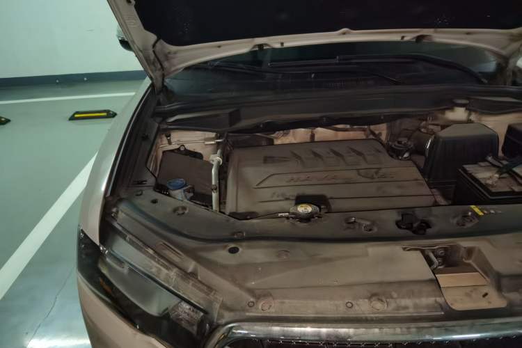 Used Haval H6 Coupe 2016 Blue Label 1.5T Automatic Two-Wheel Drive Urban Model Engine Bay Right