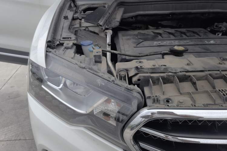 Used Haval H6 Coupe 2016 Blue Label 1.5T Automatic Two-Wheel Drive Urban Model Engine Bay Right
