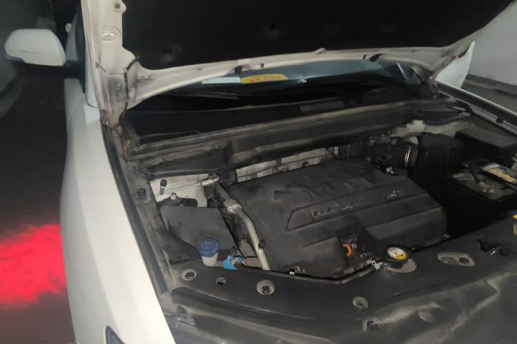 Used Haval H6 Coupe 2016 Blue Label 1.5T Automatic Two-Wheel Drive Urban Model Engine Bay Right