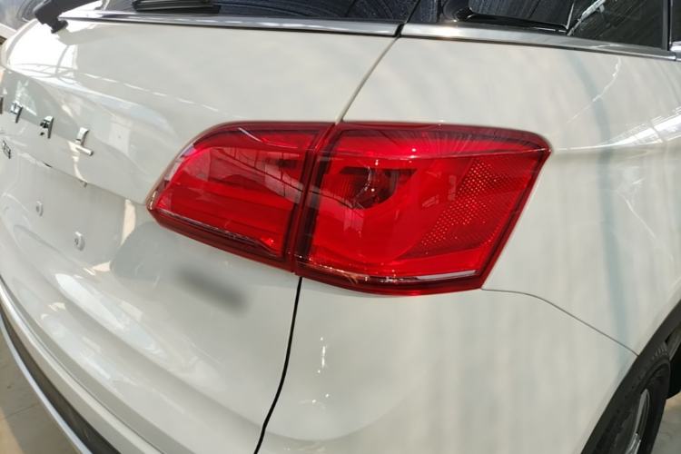 Used Haval H6 Coupe 2016 Blue Label 1.5T Automatic Two-Wheel Drive Elite Model Exterior 3