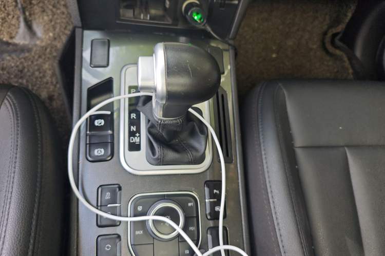 Used Haval H6 Coupe 2016 Blue Label 1.5T Automatic Two-Wheel Drive Elite Model Gear Lever