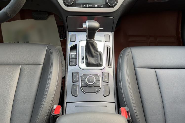 Used Haval H6 Coupe 2016 Blue Label 1.5T Automatic Two-Wheel Drive Elite Model Gear Lever