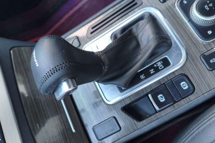 Used Haval H6 Coupe 2016 Blue Label 1.5T Automatic Two-Wheel Drive Urban Model Gear Lever