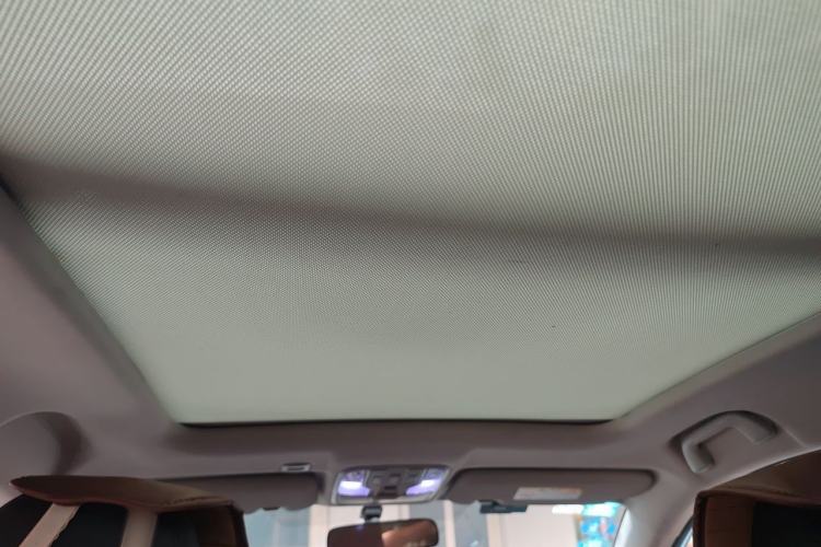 Used Haval H6 Coupe 2016 Blue Label 1.5T Automatic Two-Wheel Drive Urban Model Headliner